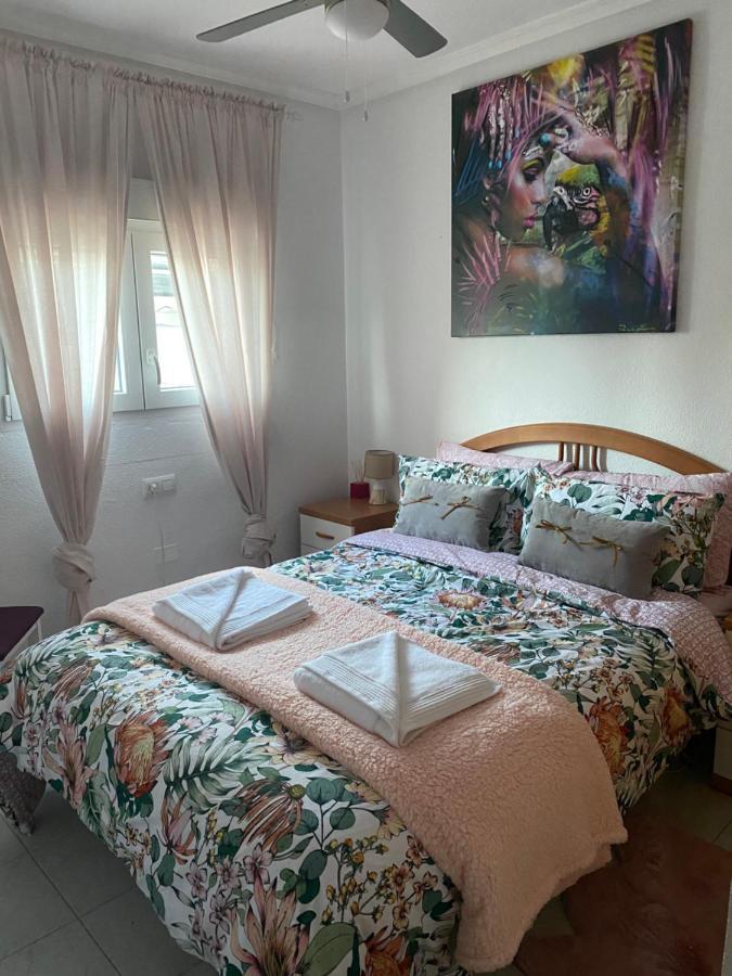 Apartamento Pod Papugami Torrevieja Ngoại thất bức ảnh