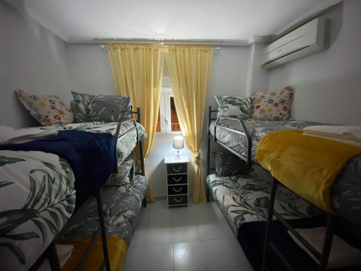 Apartamento Pod Papugami Torrevieja Ngoại thất bức ảnh